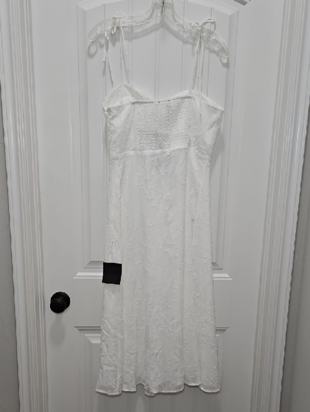Lulus Loveliest Looks White Floral Jacquard Tie-Strap Midi Dress New Medium - Picture 10 of 12